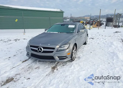 2012 Mercedes-Benz Cls 550 z USA, uszkodzony, nr VIN WDDLJ7DB7CA015890